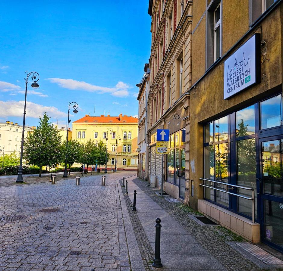Noclegi Walbrzych Centrum Bagian luar foto